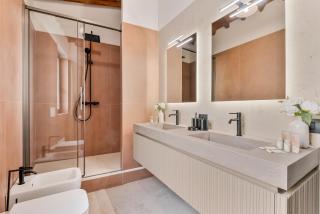 GOLDEN LUXE - Dimora storica di lusso vicino al Duomo di Brunelleschi - 4