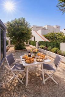 La MER du Cardinale, grande Terrasse clim 4 personnes - 9