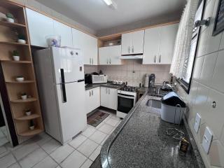 Apartamento a 1 quadra da Praia Central - 3