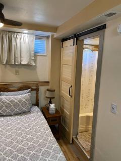 Cozy downtown studio. Extended Stay - 9