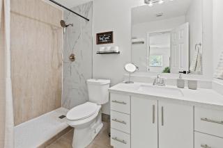 Industrial Chic 3BR Home near Downtown FTL - 3