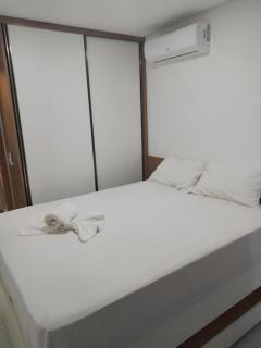 Apto com varanda, rooftop e piscina a 5 min do centrinho | VP307 - 6