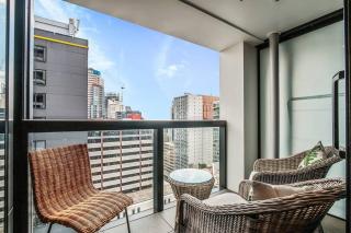 Central 2BR Escape w Pool & Gym Zodiak Stays - 8