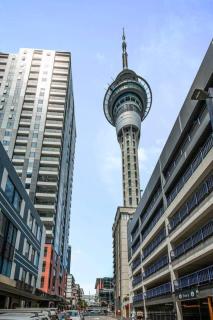 Central 2BR Escape w Pool & Gym Zodiak Stays - 1