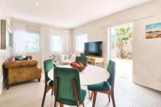 Central, Secure Parking, Kitchen, Garden, Braai, Desk - 4