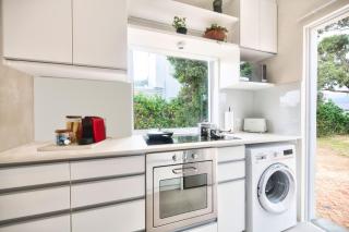 Central, Secure Parking, Kitchen, Garden, Braai, Desk - 3
