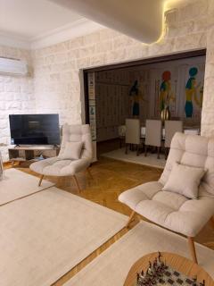 Luxury Cairo Pharaohs 3BR Apartment - 2
