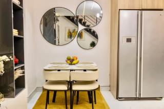 Elegant 2Bedroom Maisonette, Lekki Phase 1 - 2