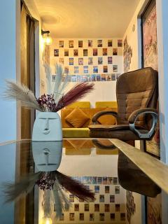 FrameHouse Grand 3BHK Gomti Nagar - 8