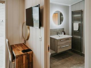 Orchid - Uk51102 - 2