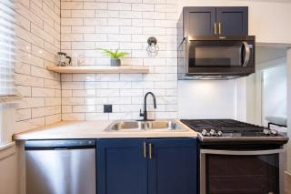 Modern 3BR Detroit Home Near Downtown - 1