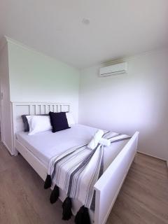 Coastal Stay Pet Friendly Home Near the Beach - 6