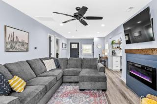 Fulton Hill Grove! Trendy and Central Hide-a-way! - 7