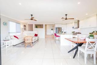 Amore Holiday House - 0