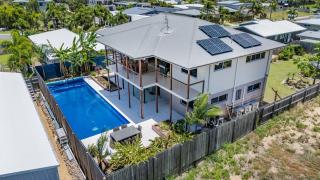 Barrier Reef beach House - 9
