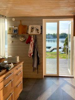 House With Private Jetty On An Island In Blekinge - 9