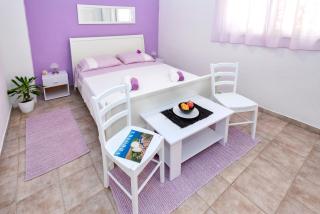 Soba Lavander - Vrboska - 9