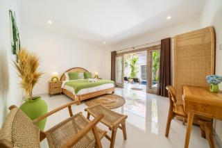 Semera Villa - Secluded Pool Stay with Spacious Patio - Kerobokan - 1