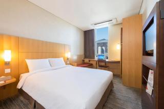 Central Seven Hotel by Kwon Busan Seomyeon - 2