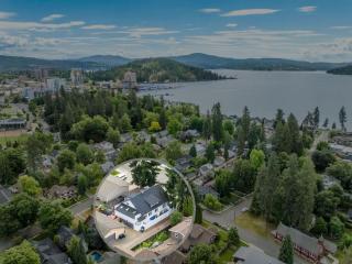Historic Family Home Next To College and Lake CDA - 9
