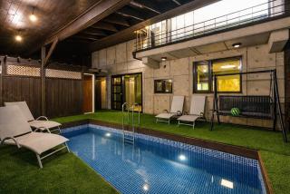 Gapyeong Vistahill Pension - 1