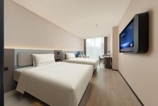 Atour Light Hotel, Qianling East Road, Guiyang - 0