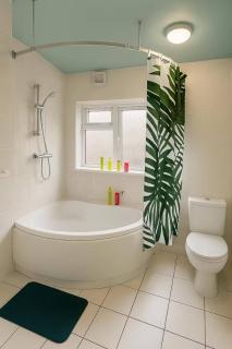Double Room W Garden full kitchen WiFi free parking - 5
