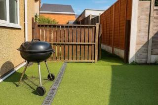 Double Room W Garden full kitchen WiFi free parking - 4