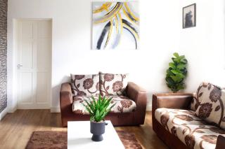 3 single bedroom W full kitchen, fast wifi free parking - 7