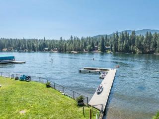 Welk Manor Private Waterfront Retreat on the Spokane River - Post Falls - 0