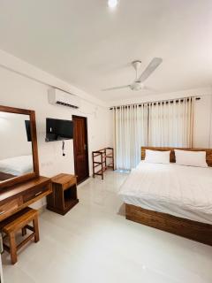 Grand Seven Guest & Restaurant - 8
