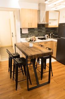 Relaxing Mountain View 2BR Fast WiFi and PS5 - 5