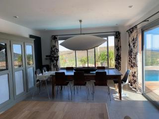 Villa avec vue sur la baie de Santa Giulia à Porto-Vecchio - 3