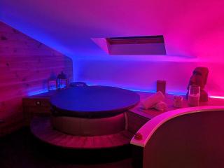 Le Lov't - Suite avec jacuzzi - Spontin - 9