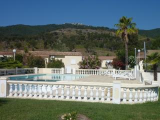 T3 Climatisé avec Piscine Entre Mer&Montagne - 3
