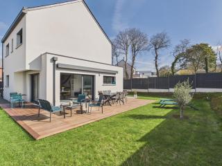 Superbe maison recente pour 8 avec jardin - 9