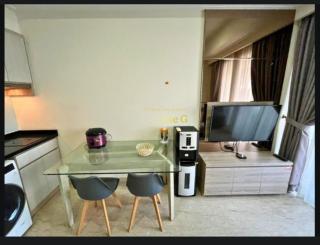 MENTENG PARK EMERALD SPACIoUS 2BEDROOM APARTMENT WITH BEAUTIFUL BALCONY SUPER COMFORTABLE HOTEL GRADE AMENITIES 57SQM 6 PAX - 8