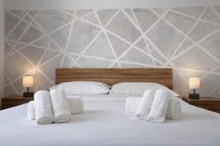 La Corte Urbana 48A Parking - 1