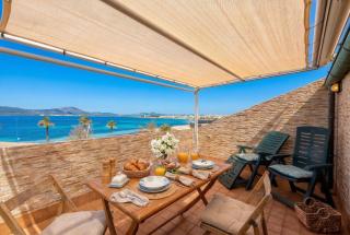 Romantic Sea Loft sea-front terrace and parking - 4