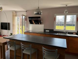 Maison de plain pied à Certines - 6