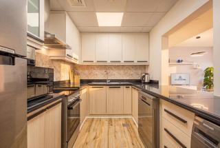 Spacious Central Home Steps Away from JBR Beach - 2