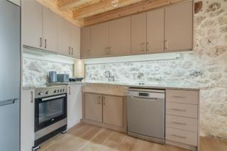 Maniaveta's House - 3