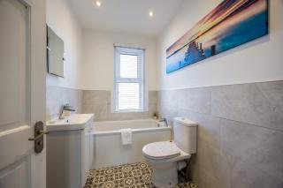 Casa Esperanza - Stylish home with sunny rear garden - 3