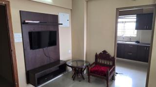 San Royal Astoria Apartments - 0