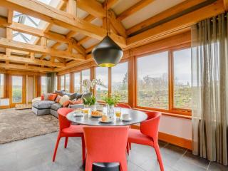 3 Bed in Halifax oc-90209 - 1