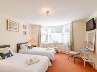 3 Bed in Harrogate oc-hh056 - 2