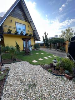 Das Gelbe Haus - A Casa Amarela - 8