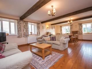 3 Bed in Bridport oc-dc067 - 5