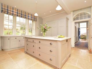 8 Bed in Huddersfield oc-72814 - 7