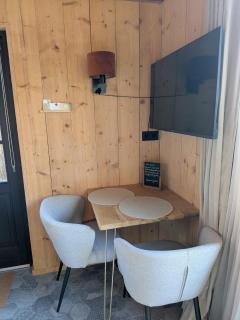 Onder de Oude Walnoot - 2